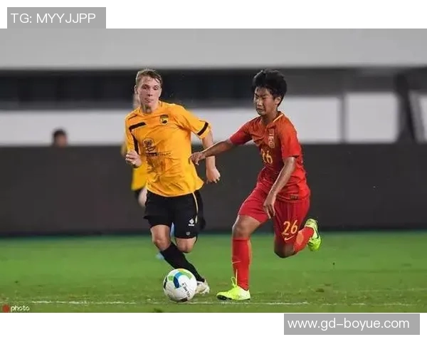 上海足球队在奥运会舞台上的拼搏历程与荣耀追寻